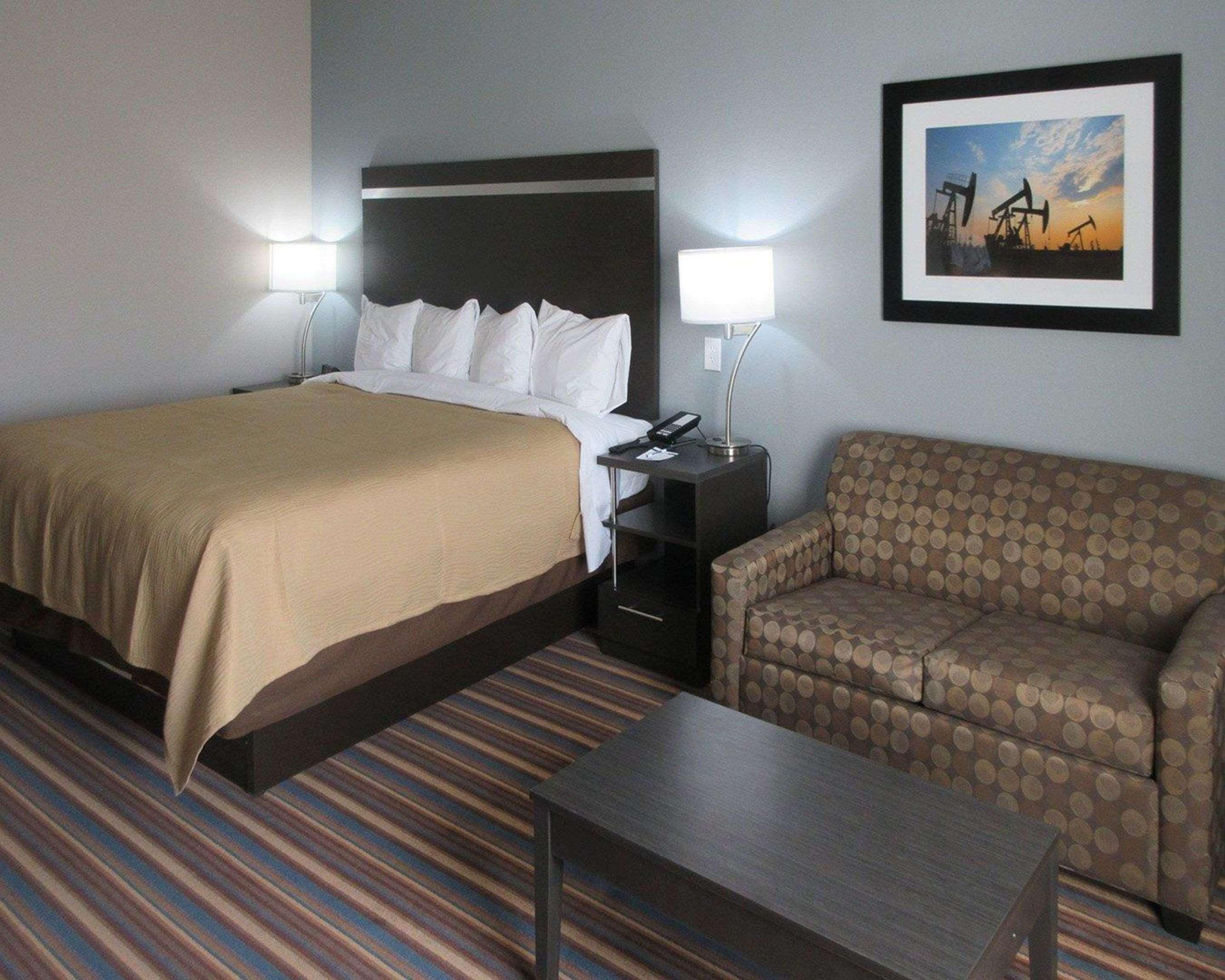 Mainstay Suites Odessa Zewnętrze zdjęcie